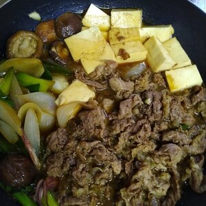 すき焼き風♪豚肉と小松菜と豆腐の炒め煮^_^